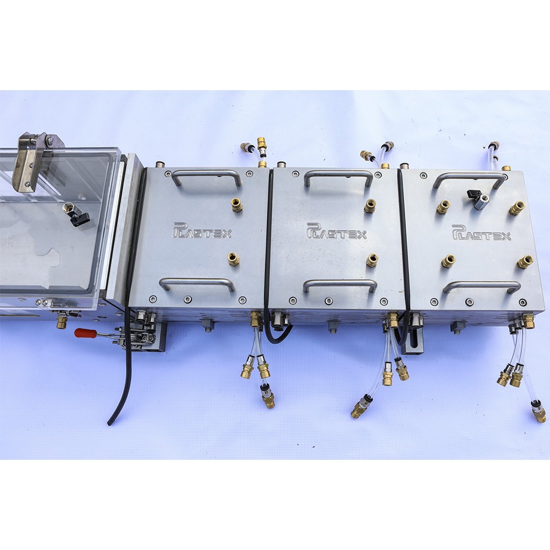 Door frame profile extrusion die